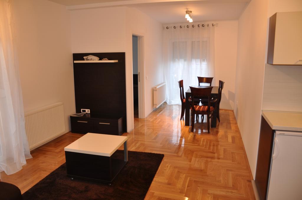 Park Srce Apartments Arandjelovac Rum bild