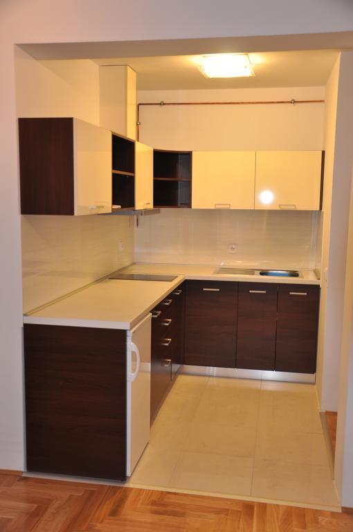 Park Srce Apartments Arandjelovac Rum bild