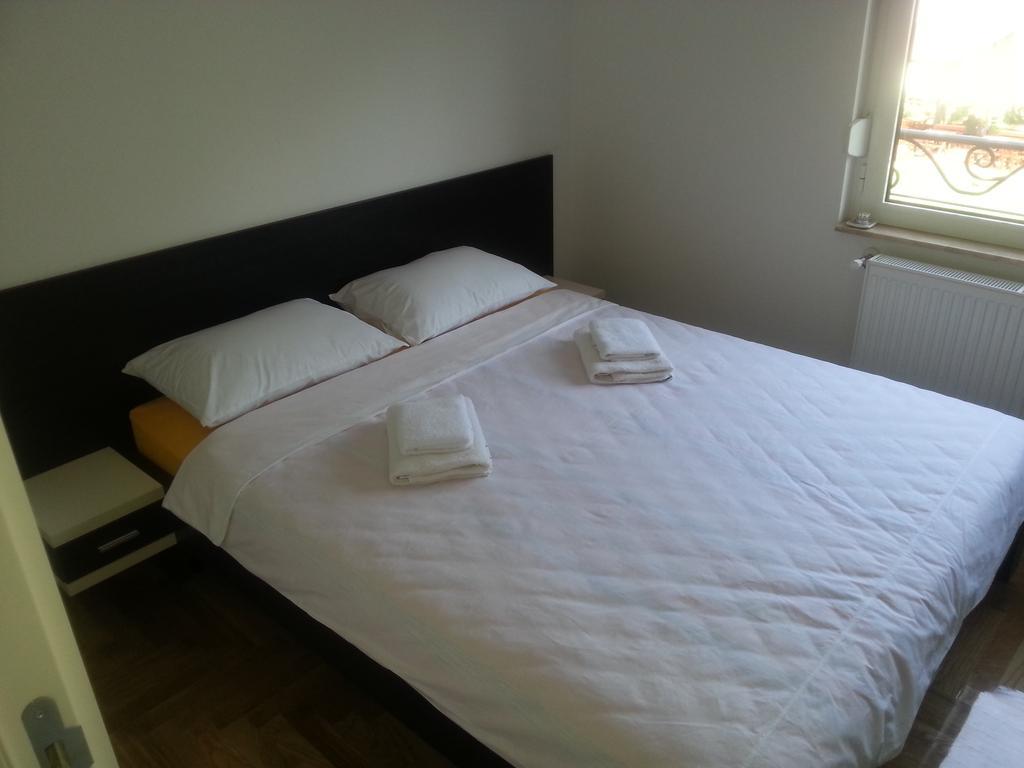 Park Srce Apartments Arandjelovac Rum bild
